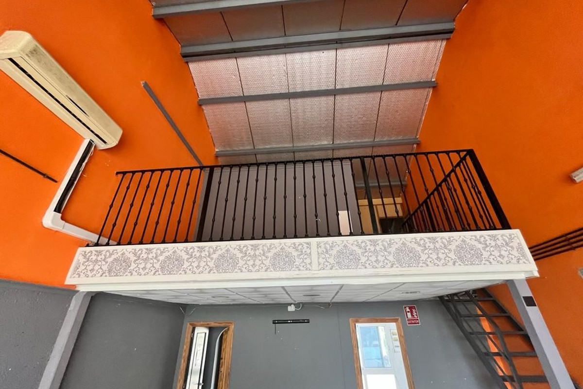 Commercial unit for sale in Algorfa Costa Blanca, Alicante, Spain