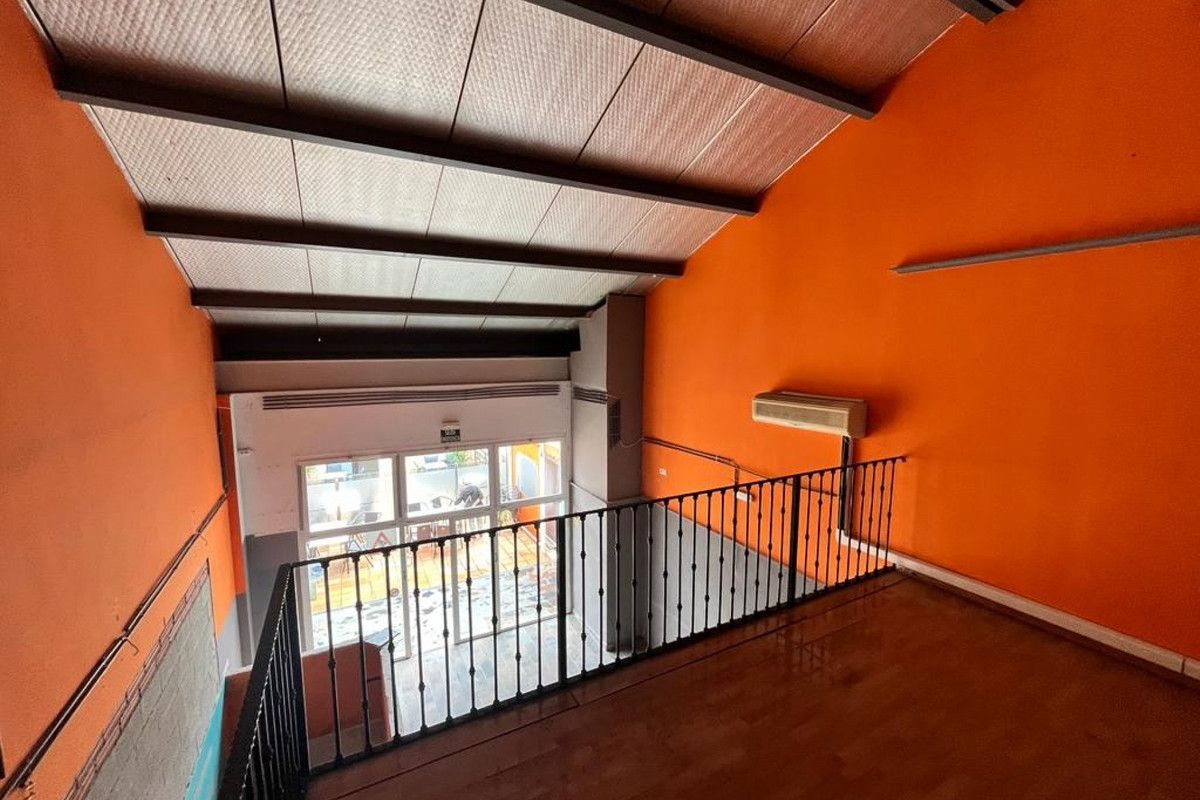 Commercial unit for sale in Algorfa Costa Blanca, Alicante, Spain