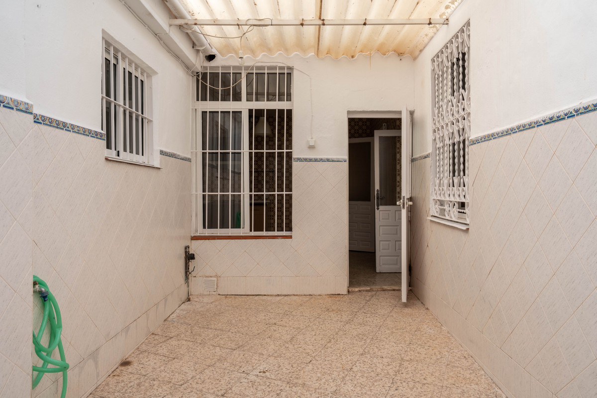 3 Bed Townhouse for sale in Málaga Costa Del Sol, Málaga, Spain