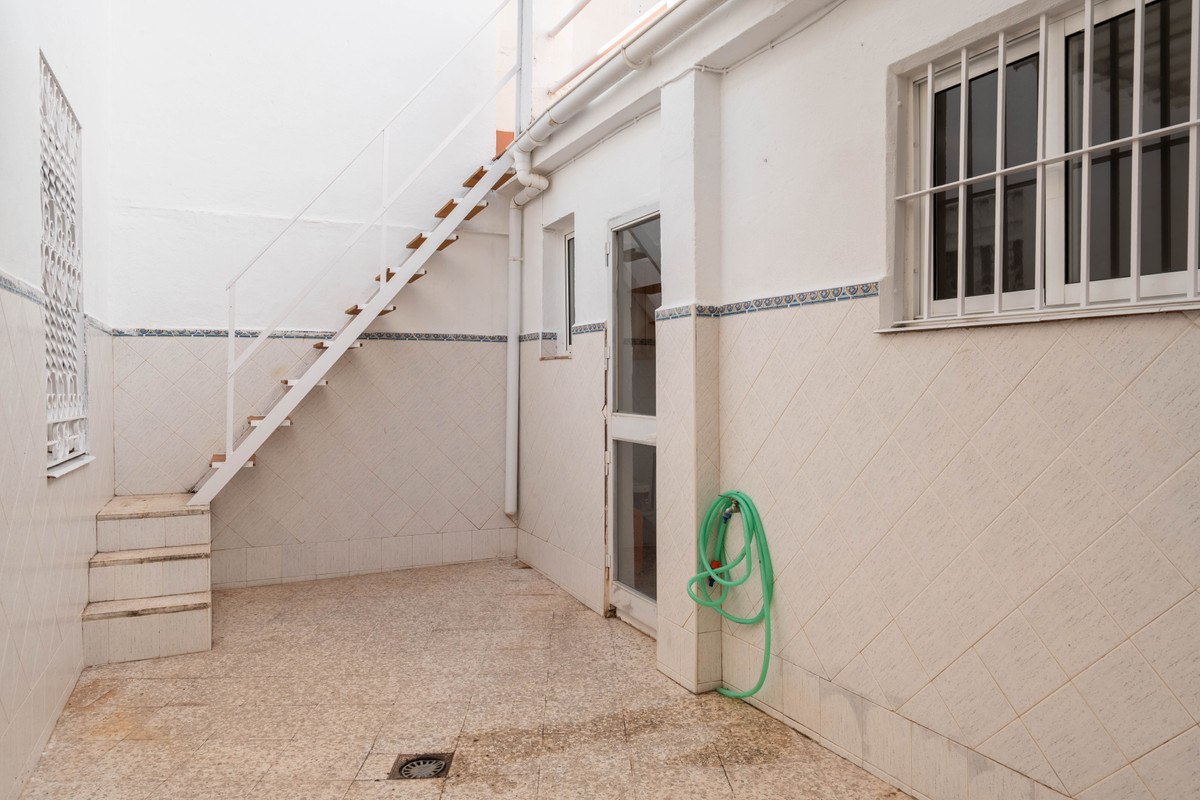 3 Bed Townhouse for sale in Málaga Costa Del Sol, Málaga, Spain