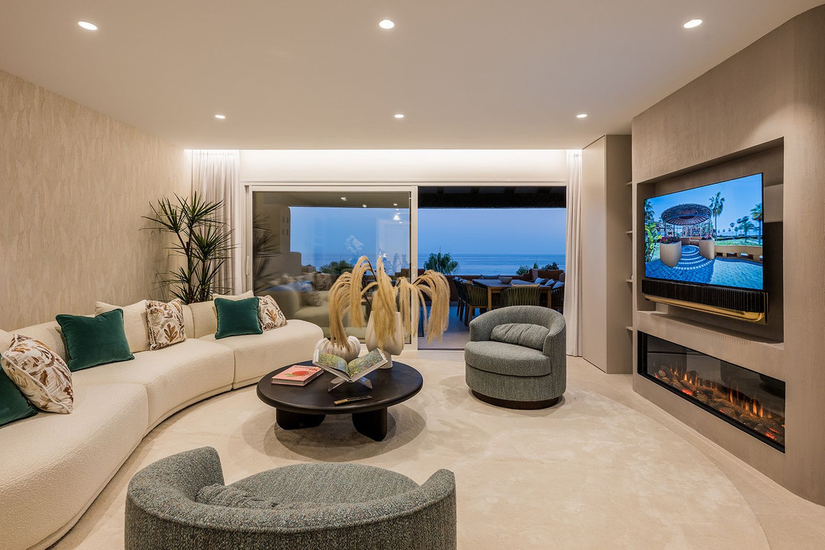 Se vende Apartamento Planta Media de 4 dormitorios en Costa Del Sol, Málaga, España
