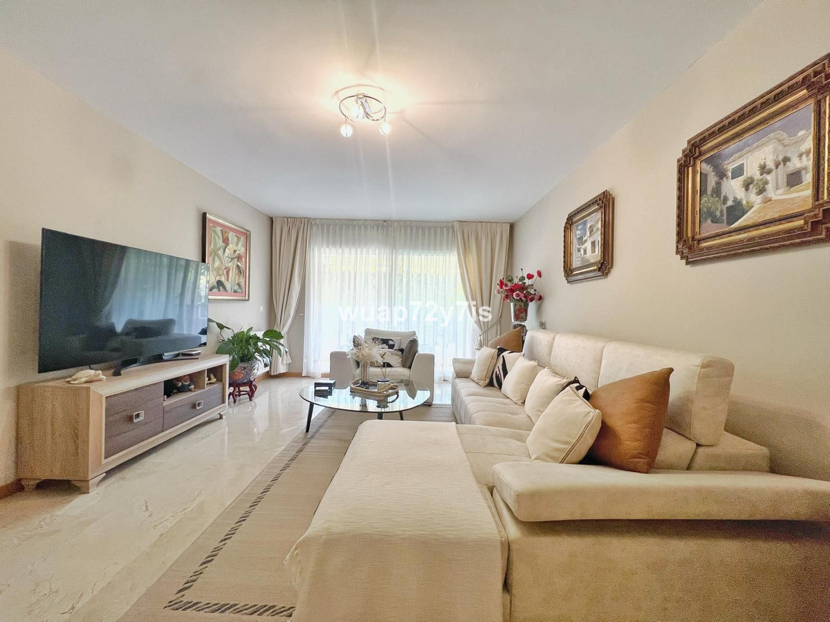 3 Bed Apartment for sale in Guadalmina Alta Costa Del Sol, Málaga, Spain