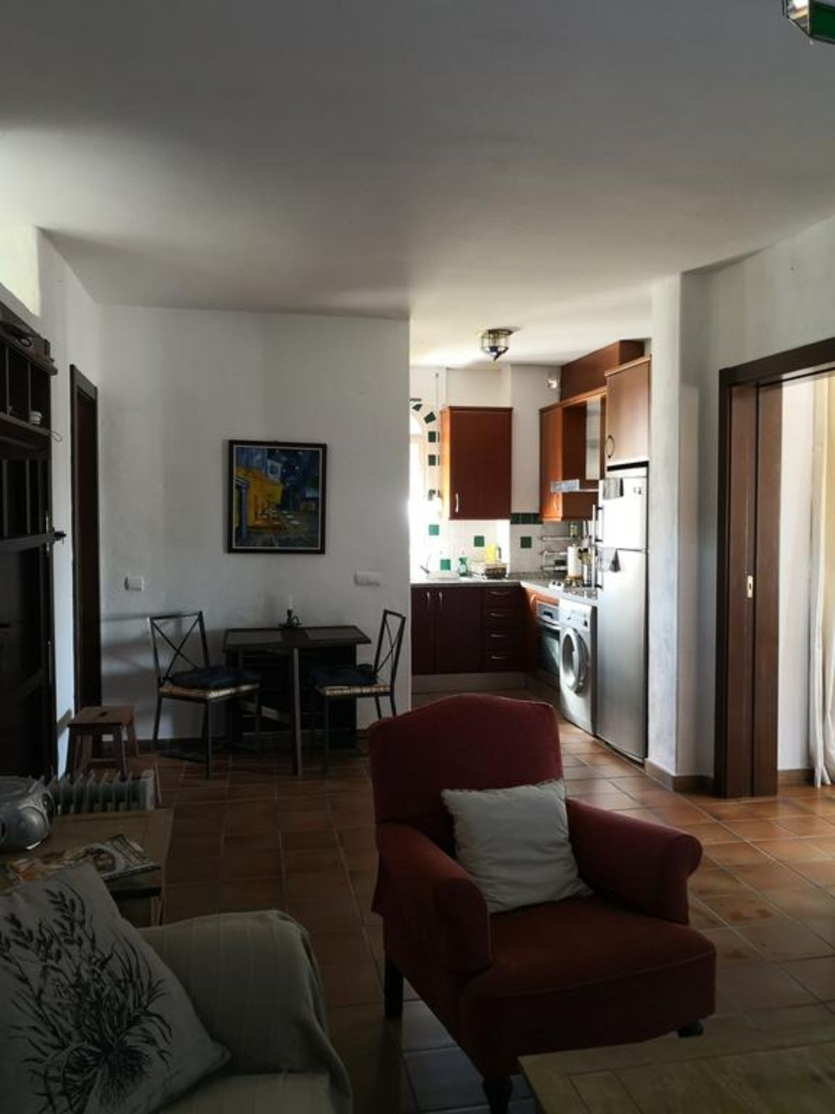 4 Bed Townhouse for sale in Estepona Costa Del Sol, Málaga, Spain