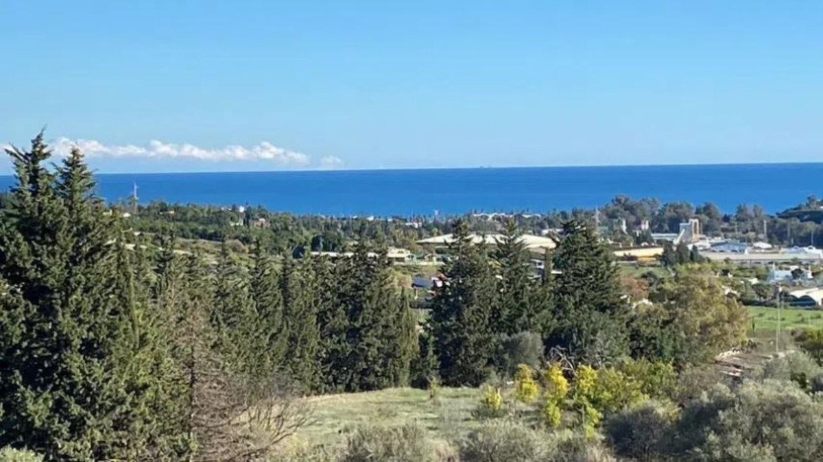 4 Bed Townhouse for sale in Estepona Costa Del Sol, Málaga, Spain