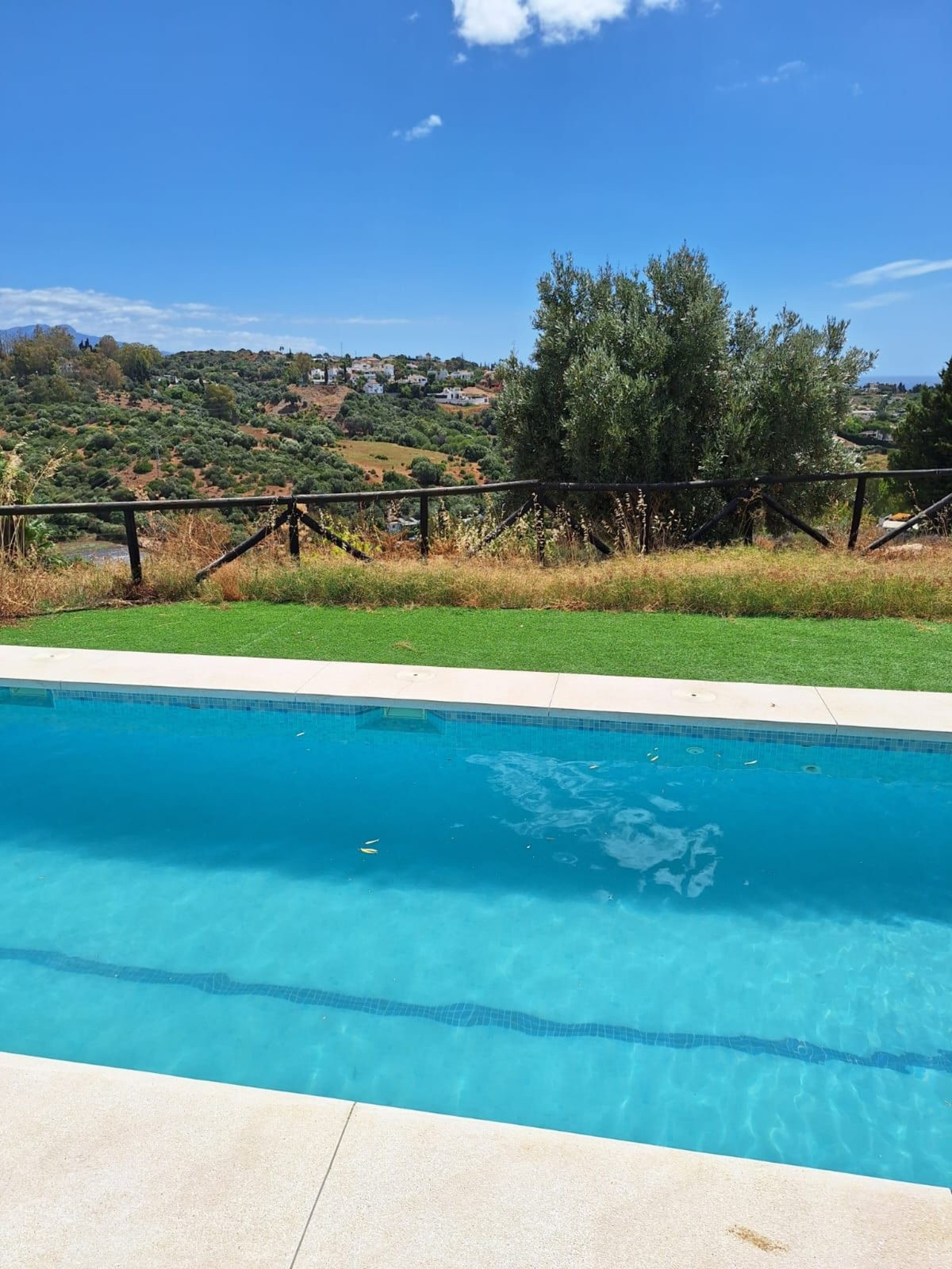 4 Bed Townhouse for sale in Estepona Costa Del Sol, Málaga, Spain