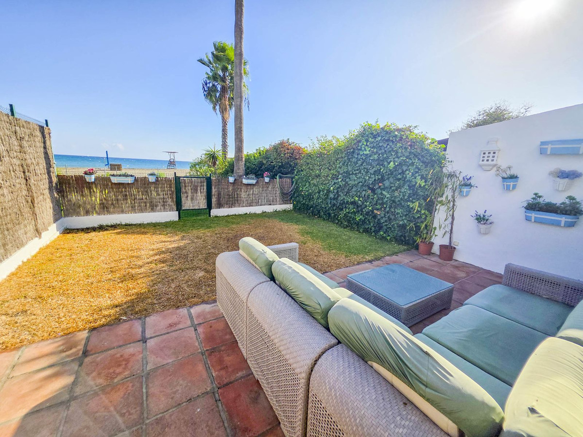 1 Bed Apartment for sale in Casares Playa Costa Del Sol, Málaga, Spain