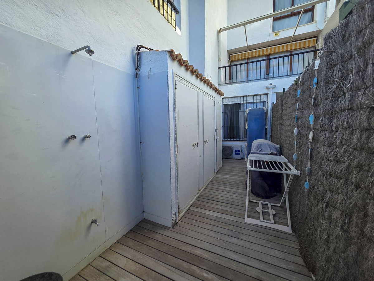 1 Bed Apartment for sale in Casares Playa Costa Del Sol, Málaga, Spain