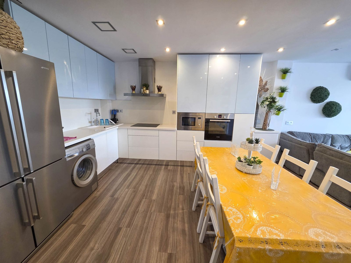 1 Bed Apartment for sale in Casares Playa Costa Del Sol, Málaga, Spain