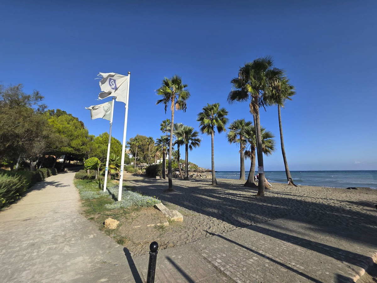 1 Bed Apartment for sale in Casares Playa Costa Del Sol, Málaga, Spain