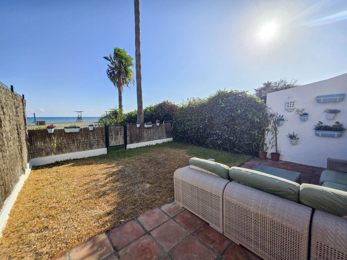 1 Bed Apartment for sale in Casares Playa Costa Del Sol, Málaga, Spain