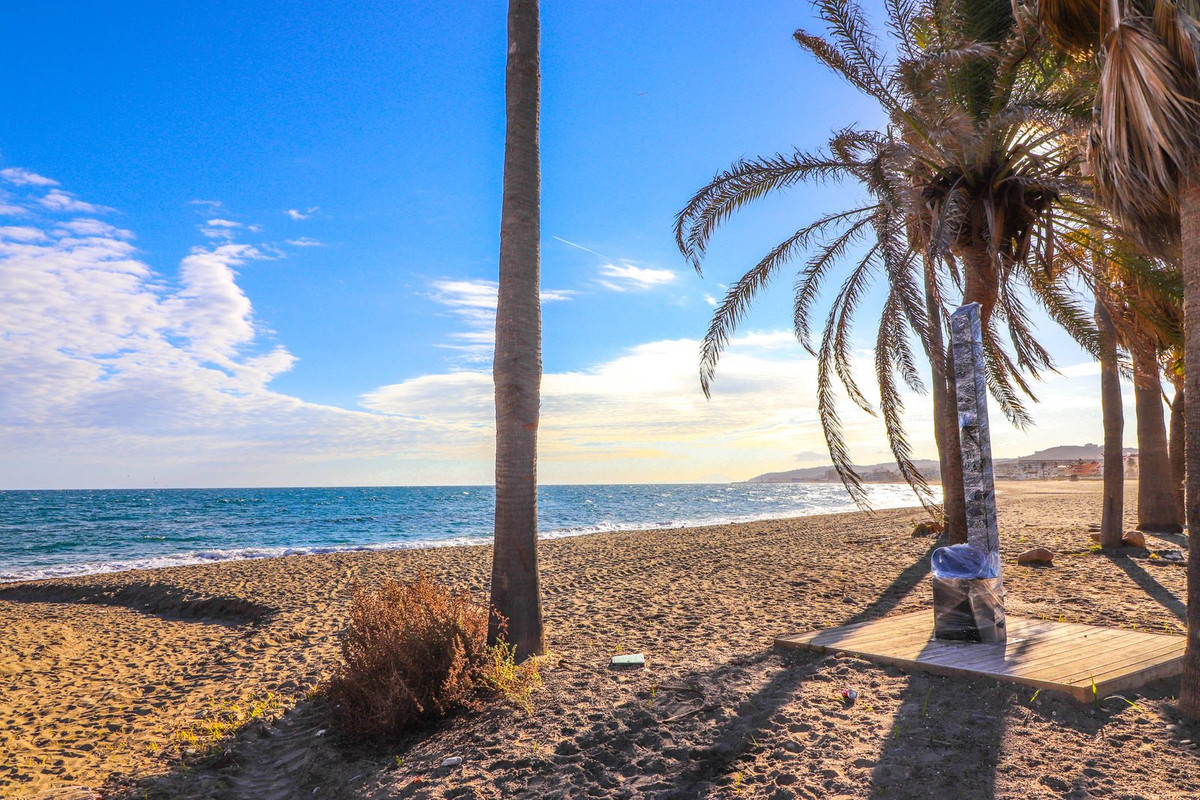 1 Bed Apartment for sale in Casares Playa Costa Del Sol, Málaga, Spain