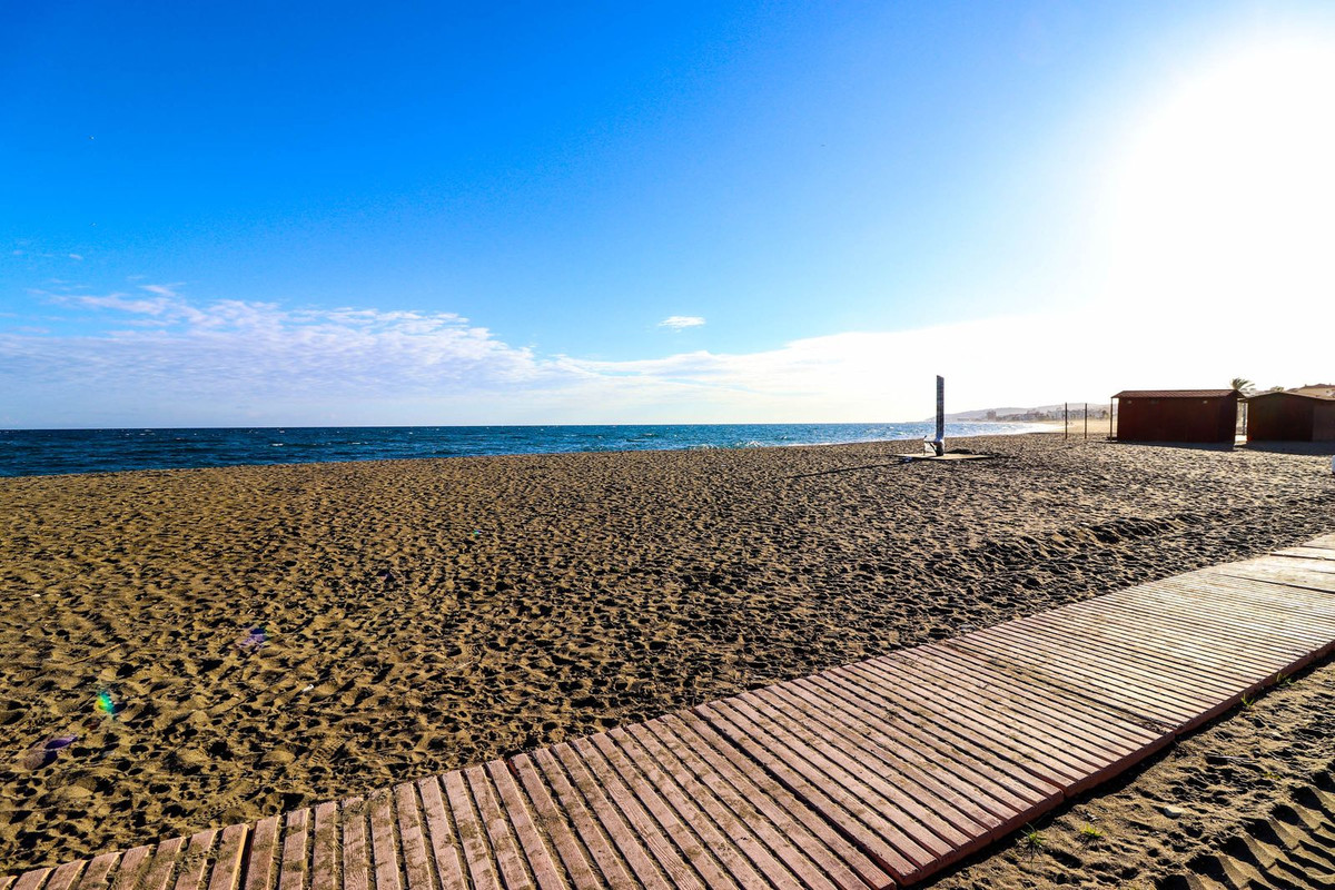 1 Bed Apartment for sale in Casares Playa Costa Del Sol, Málaga, Spain