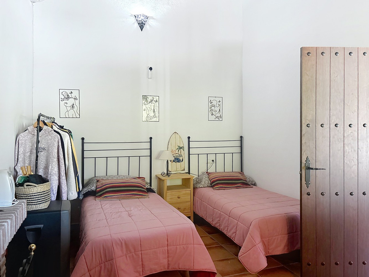 Se vende Finca - Cortijo de 1 dormitorios en Costa Del Sol East, Málaga, España