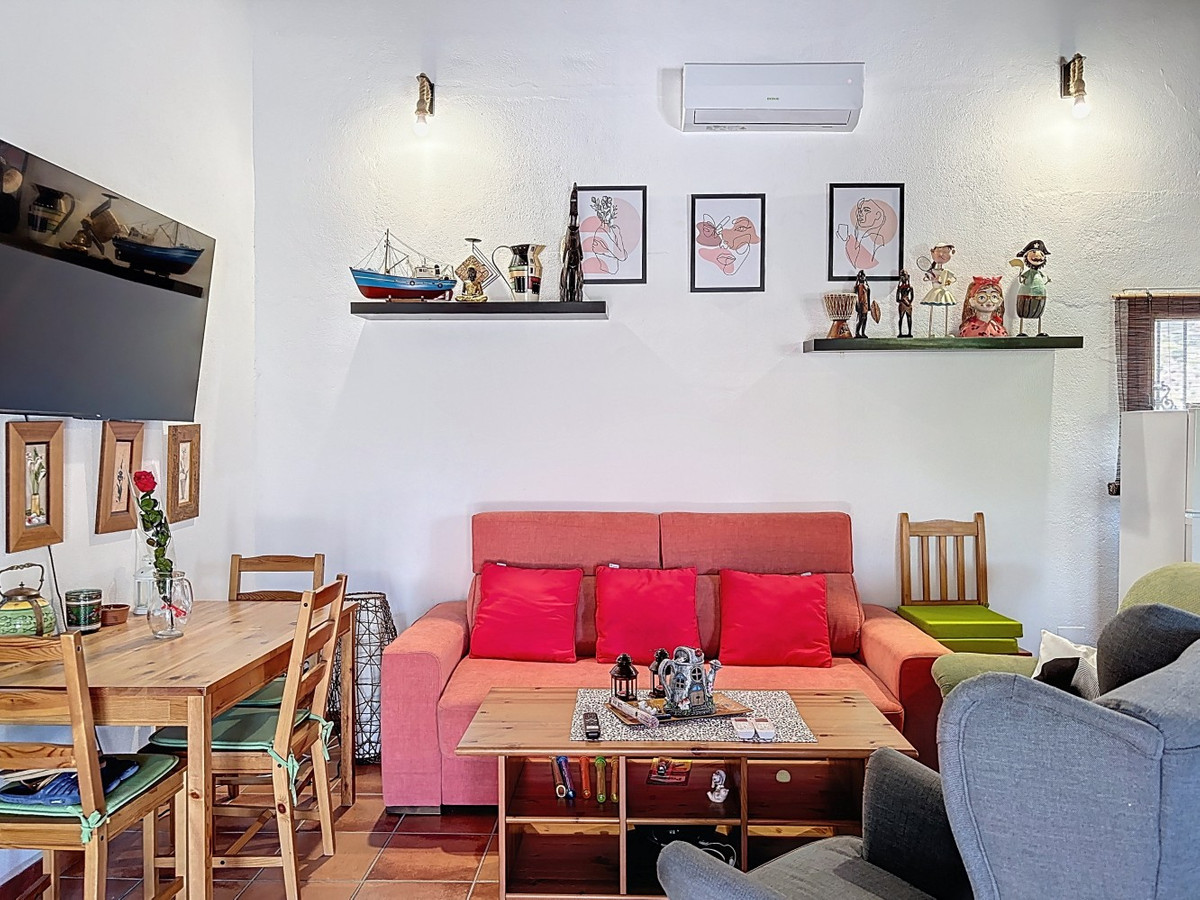 Se vende Finca - Cortijo de 1 dormitorios en Costa Del Sol East, Málaga, España