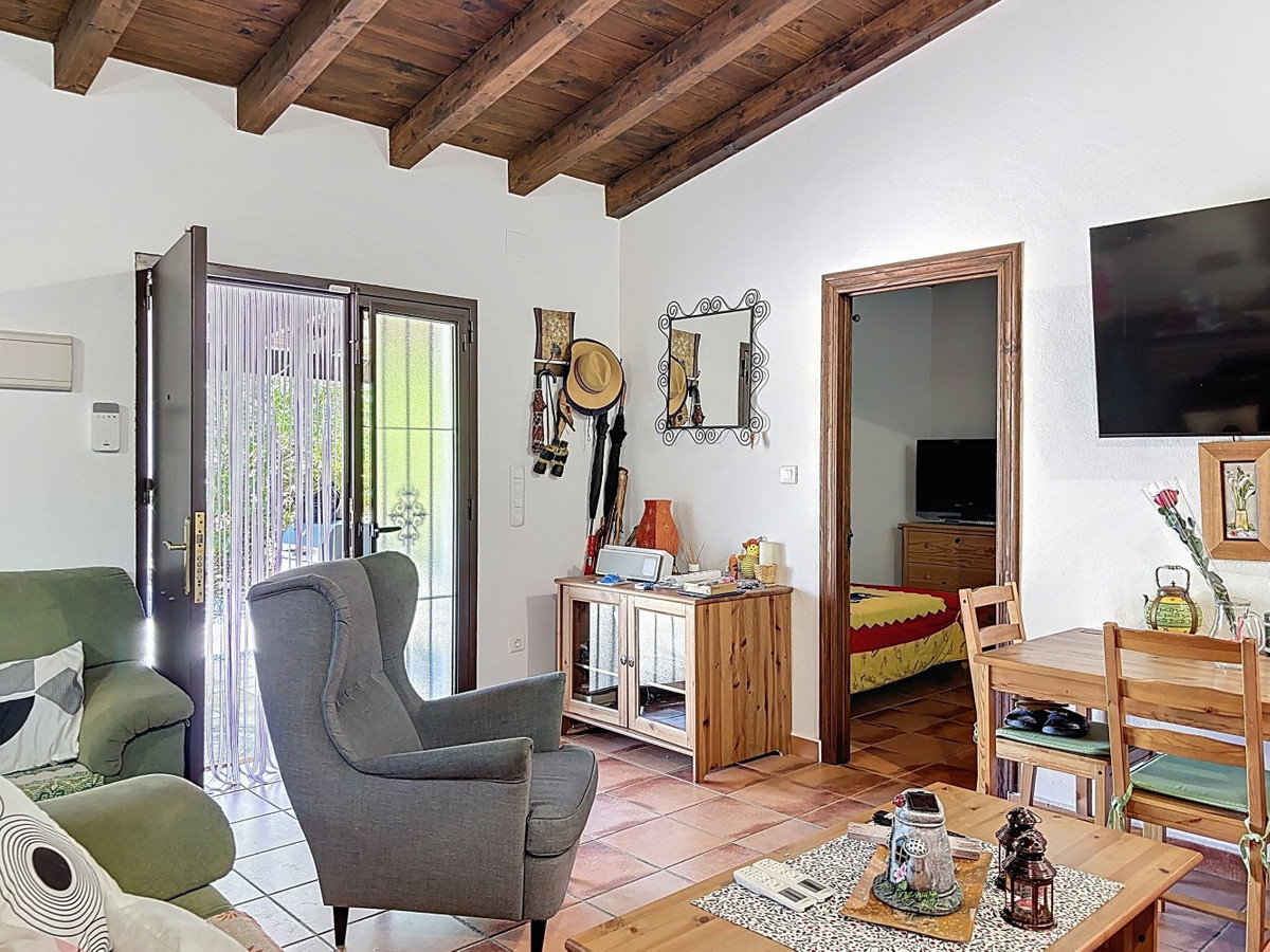 Se vende Finca - Cortijo de 1 dormitorios en Costa Del Sol East, Málaga, España