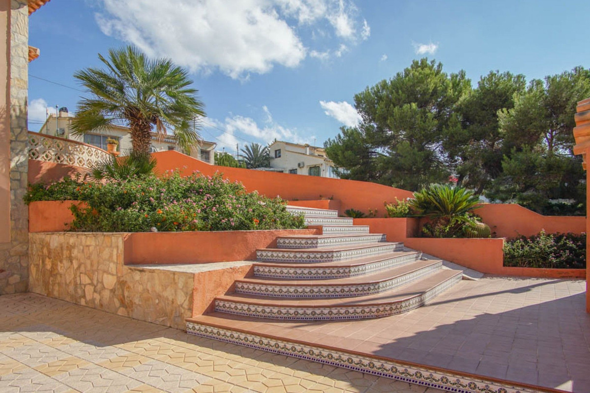 Se vende Villa - Chalet de 5 dormitorios en Costa Blanca, Alicante, España