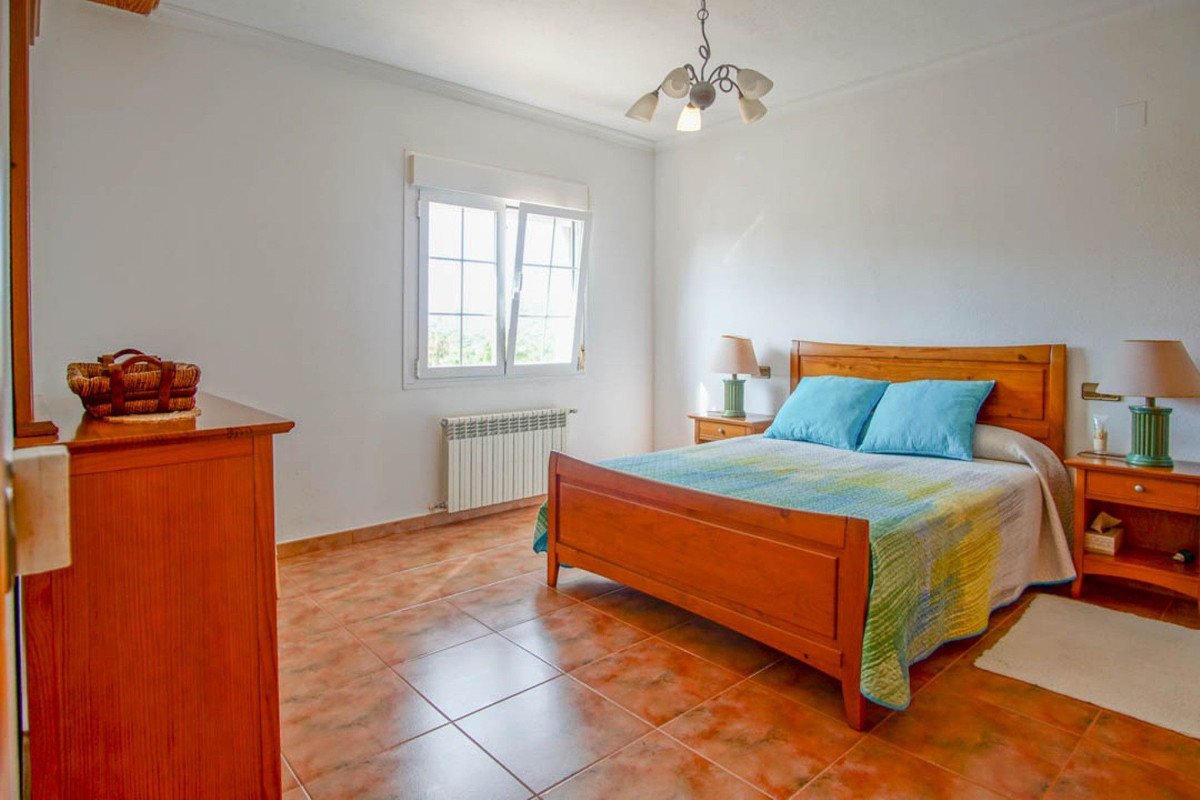 Se vende Villa - Chalet de 5 dormitorios en Costa Blanca, Alicante, España