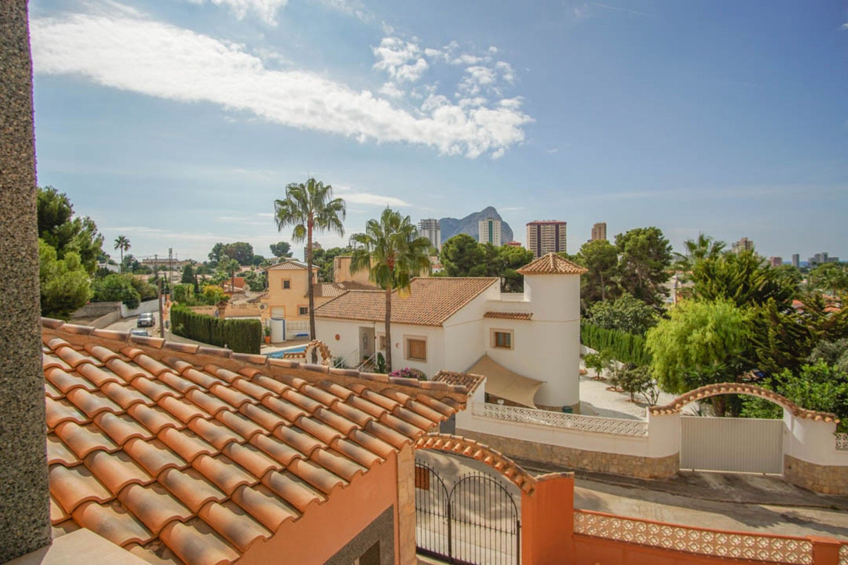 Se vende Villa - Chalet de 5 dormitorios en Costa Blanca, Alicante, España