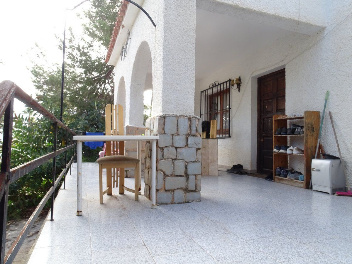 Se vende Villa - Chalet de 3 dormitorios en Costa Blanca, Alicante, España