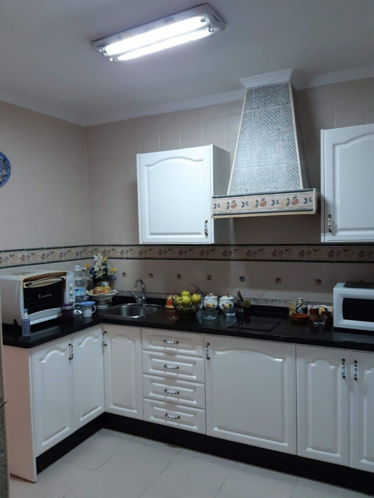 Se vende Villa - Chalet de 3 dormitorios en Costa Del Sol, Málaga, España