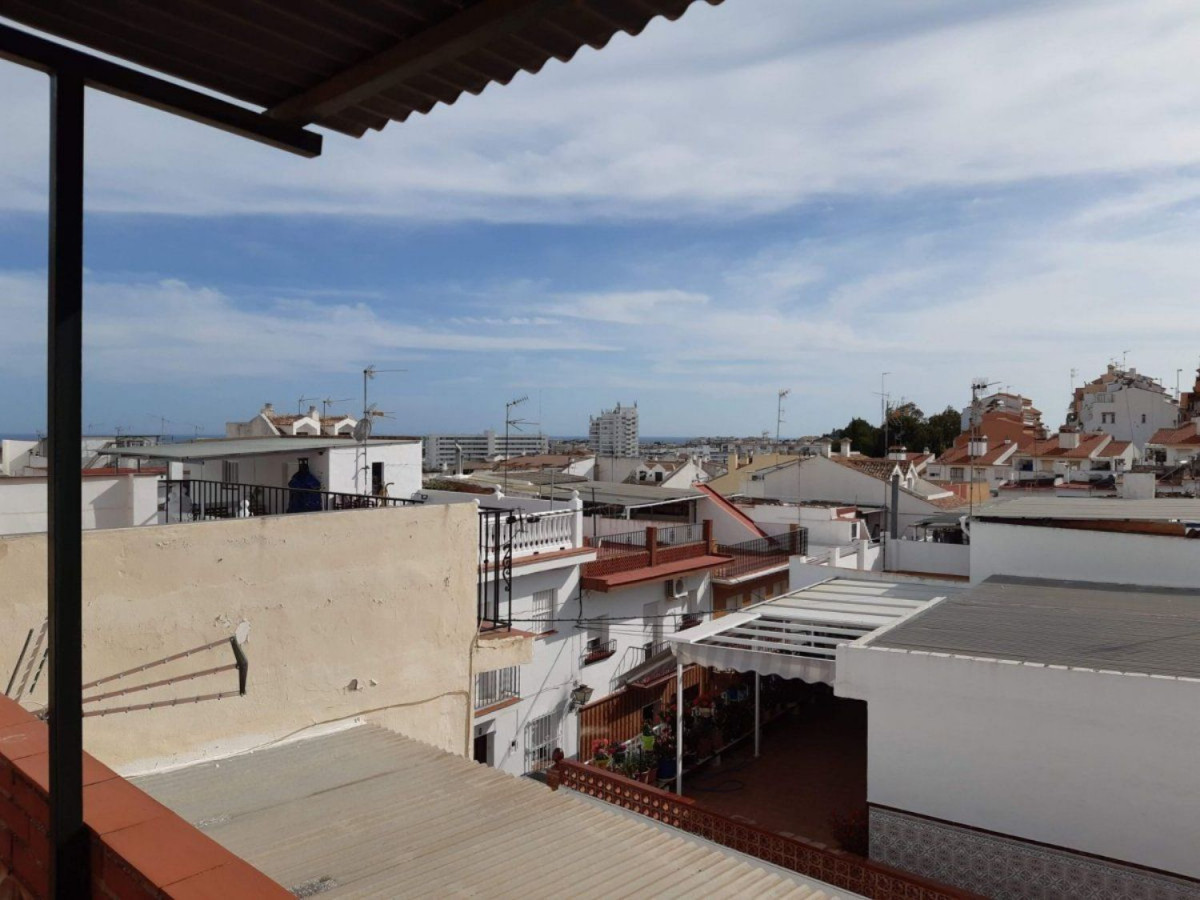 Se vende Villa - Chalet de 3 dormitorios en Costa Del Sol, Málaga, España