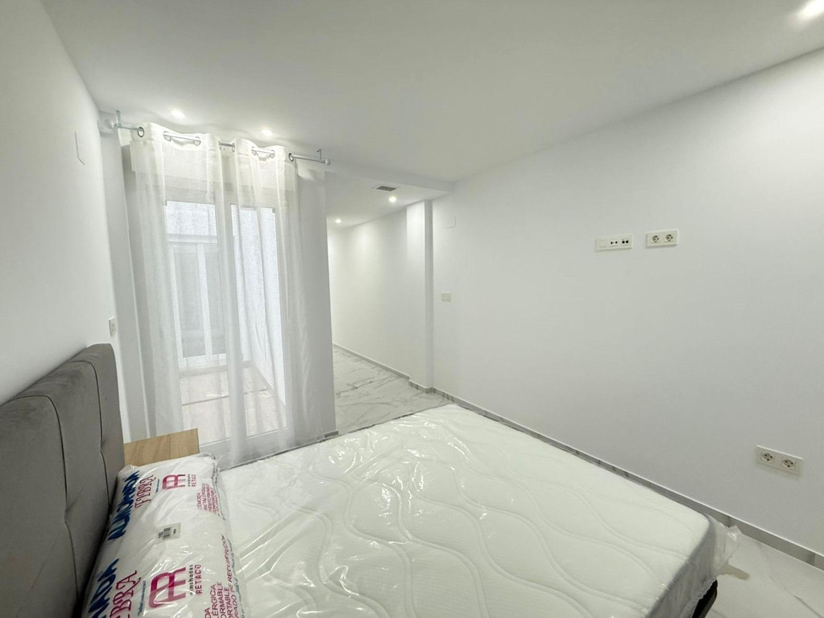 2 Bed Apartment for sale in Parque De Las Naciones Costa Blanca, Alicante, Spain