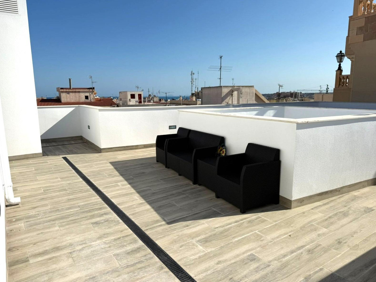 2 Bed Apartment for sale in Parque De Las Naciones Costa Blanca, Alicante, Spain