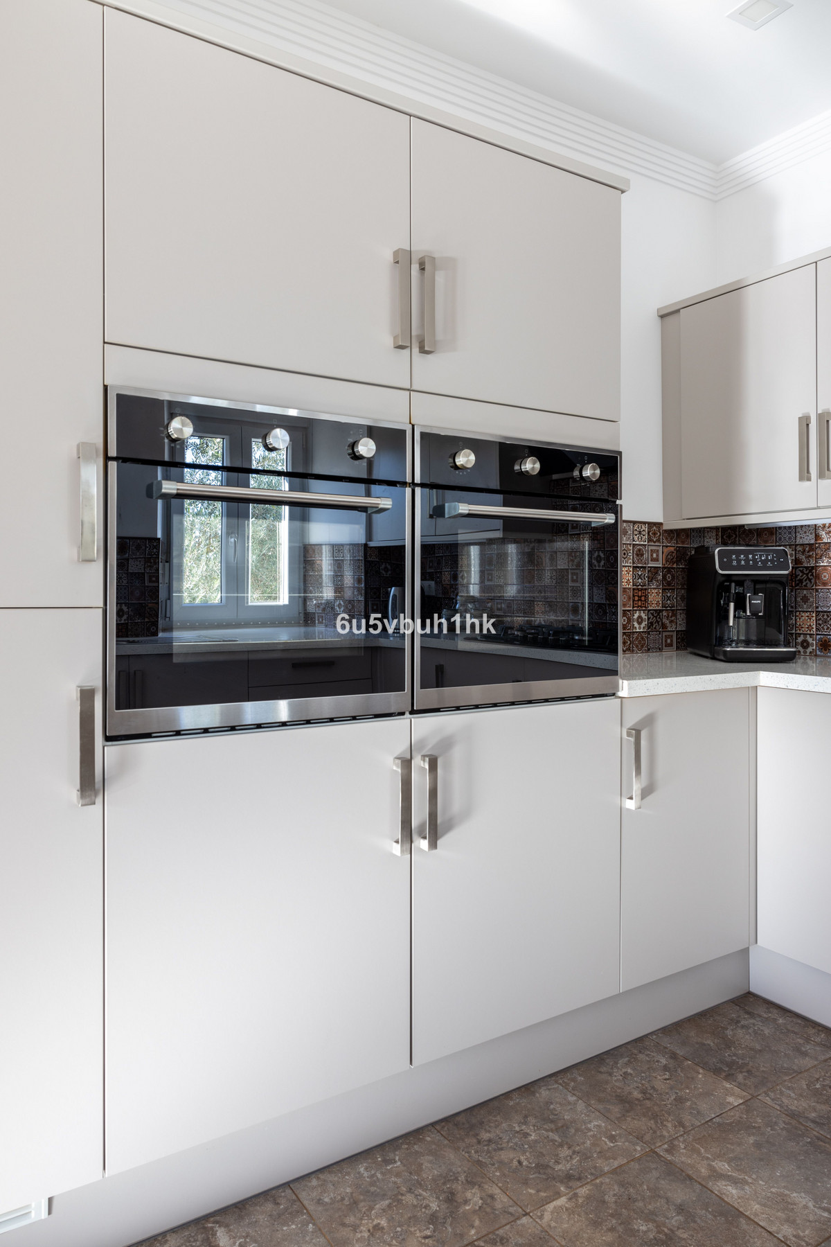 7 Bed Townhouse for sale in Antequera Costa Del Sol, Málaga, Spain
