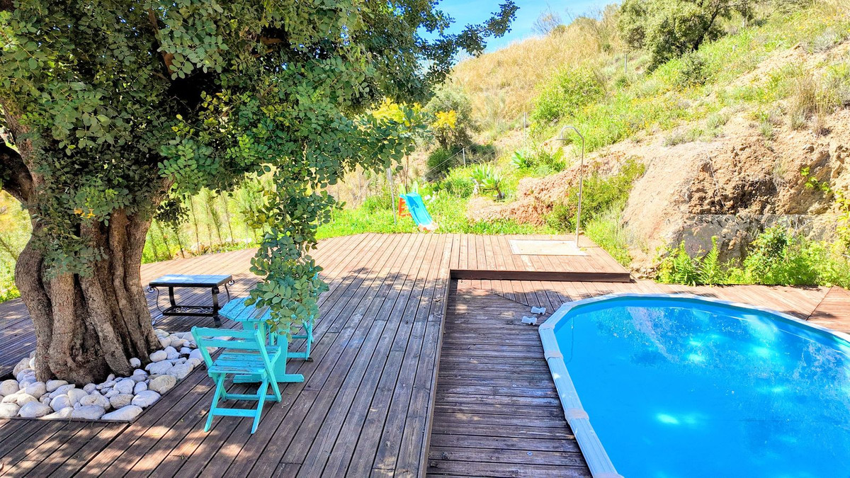 Se vende Finca - Cortijo de 3 dormitorios en Costa Del Sol, Málaga, España