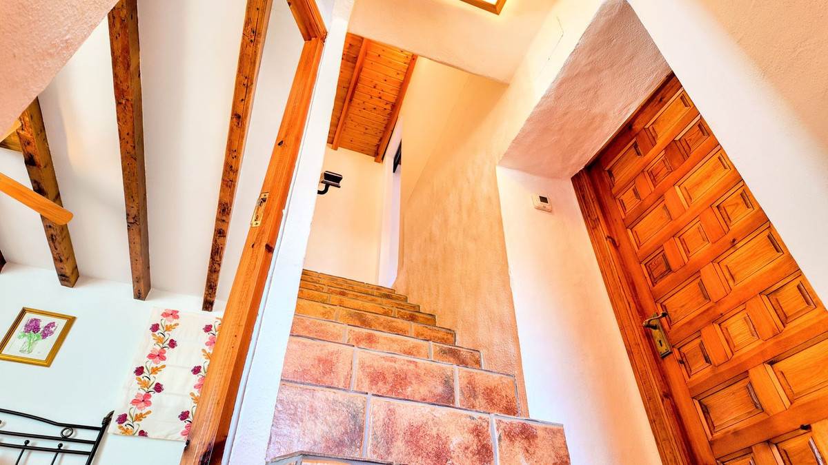 Se vende Finca - Cortijo de 3 dormitorios en Costa Del Sol, Málaga, España