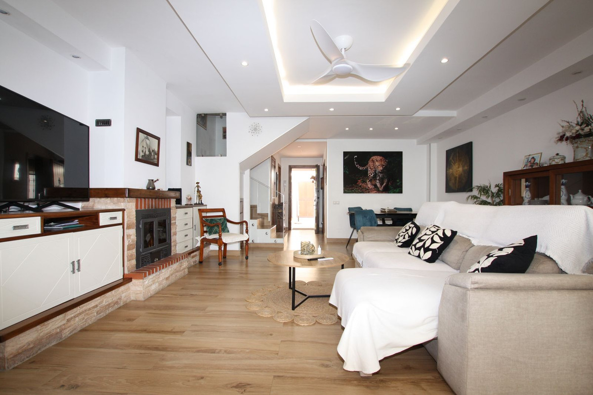 3 Bed Townhouse for sale in Marbella Costa Del Sol, Málaga, Spain