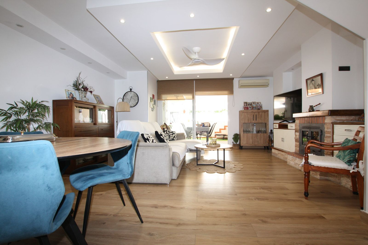 3 Bed Townhouse for sale in Marbella Costa Del Sol, Málaga, Spain