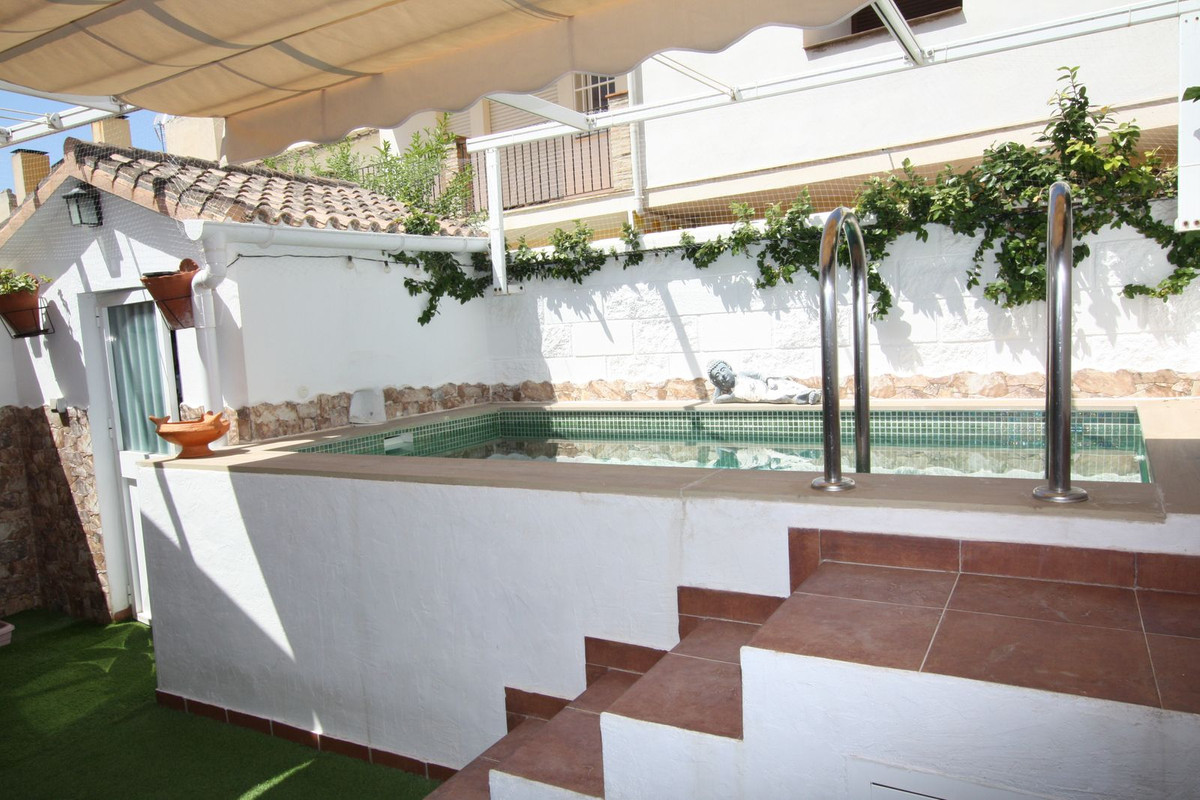 3 Bed Townhouse for sale in Marbella Costa Del Sol, Málaga, Spain