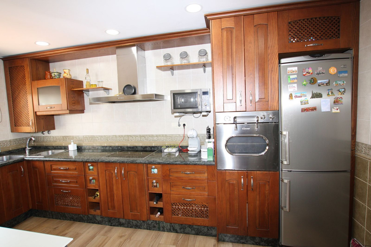 3 Bed Townhouse for sale in Marbella Costa Del Sol, Málaga, Spain