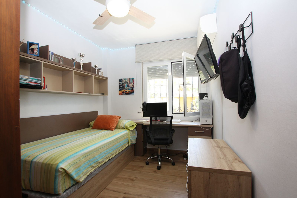 3 Bed Townhouse for sale in Marbella Costa Del Sol, Málaga, Spain