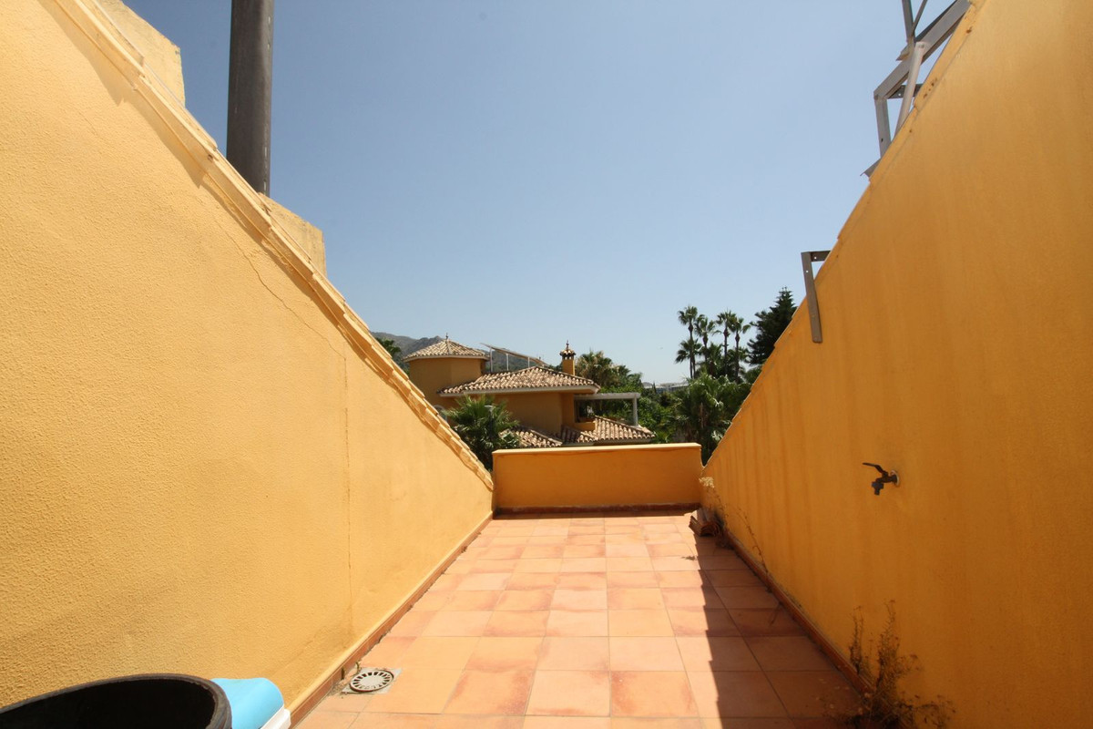 3 Bed Townhouse for sale in Marbella Costa Del Sol, Málaga, Spain