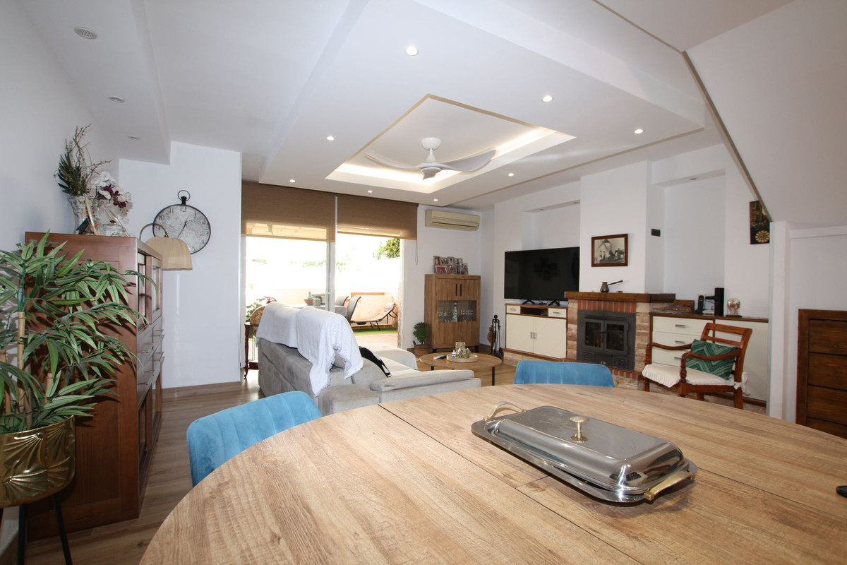 3 Bed Townhouse for sale in Marbella Costa Del Sol, Málaga, Spain