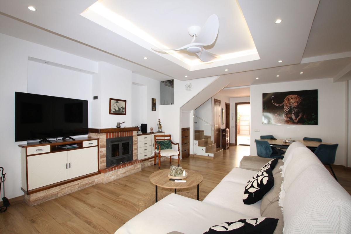 3 Bed Townhouse for sale in Marbella Costa Del Sol, Málaga, Spain