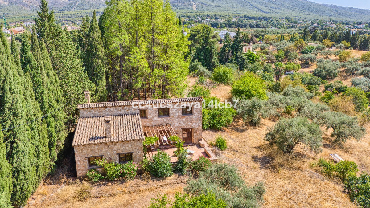 Se vende Villa - Chalet de 6 dormitorios en Costa Del Sol, Málaga, España