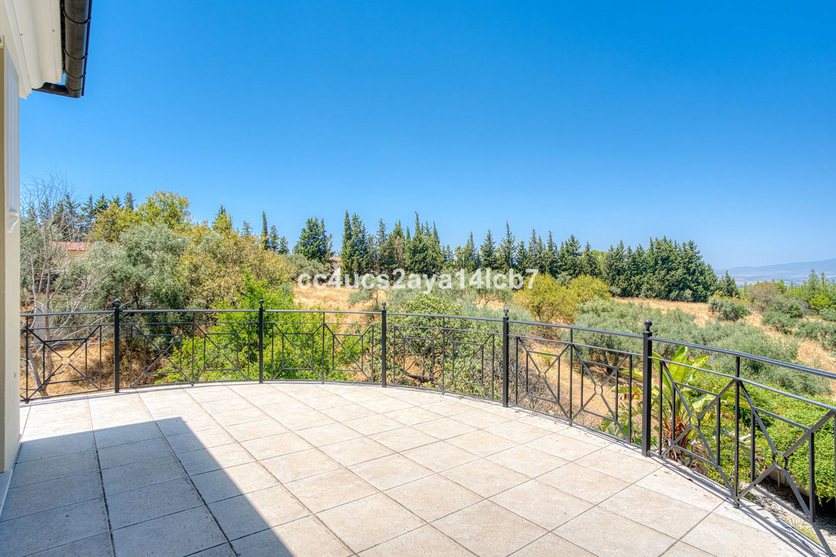 Se vende Villa - Chalet de 6 dormitorios en Costa Del Sol, Málaga, España