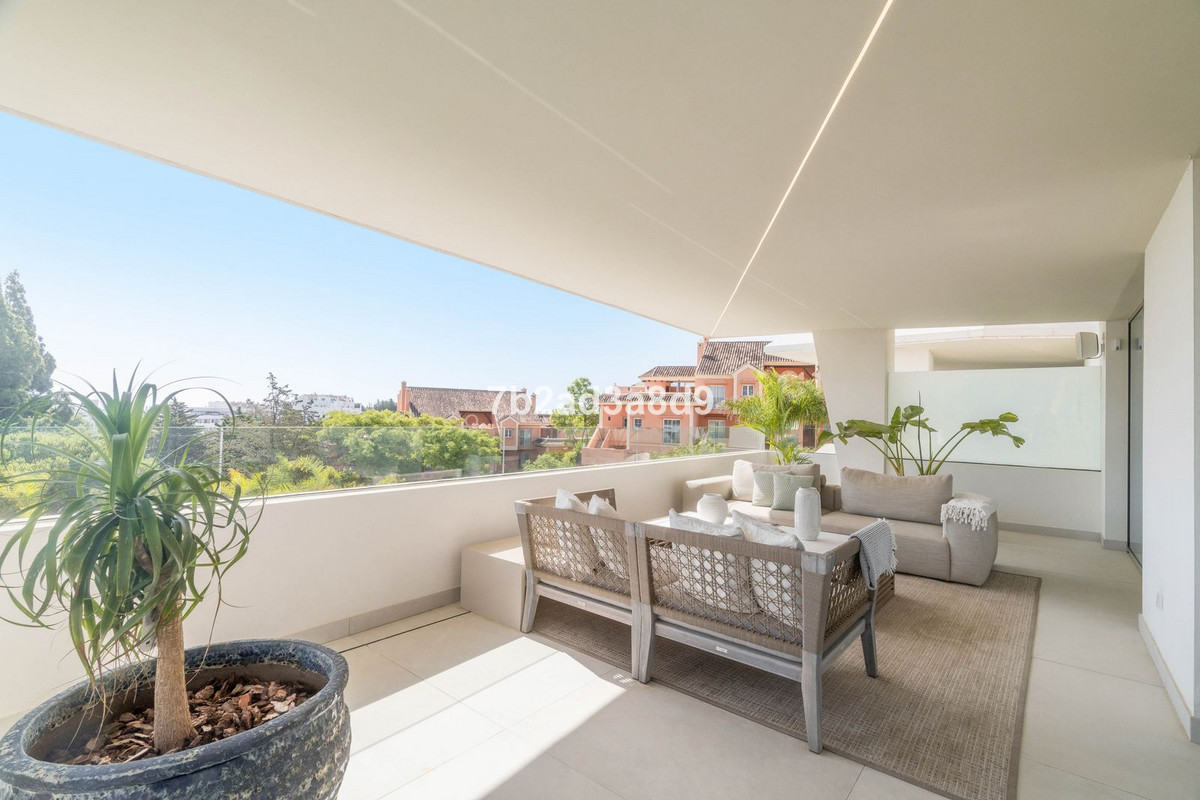 Se vende Villa - Chalet de 3 dormitorios en Costa Del Sol, Málaga, España