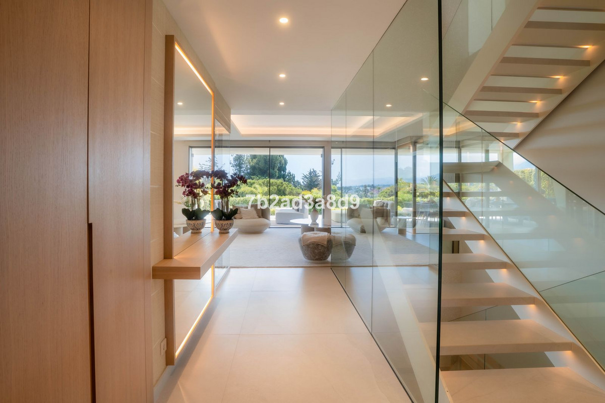 Se vende Villa - Chalet de 3 dormitorios en Costa Del Sol, Málaga, España