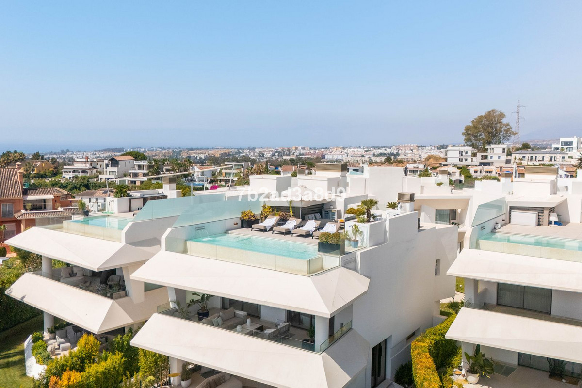 Se vende Villa - Chalet de 3 dormitorios en Costa Del Sol, Málaga, España