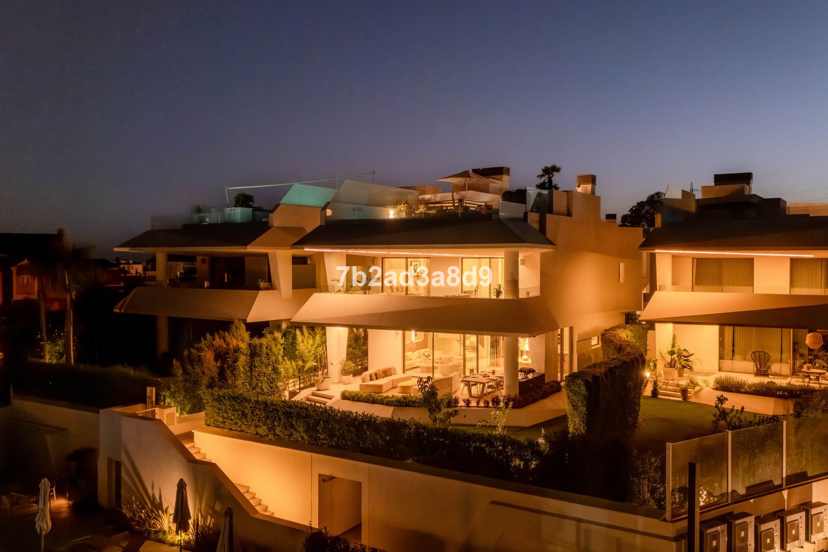 Se vende Villa - Chalet de 3 dormitorios en Costa Del Sol, Málaga, España