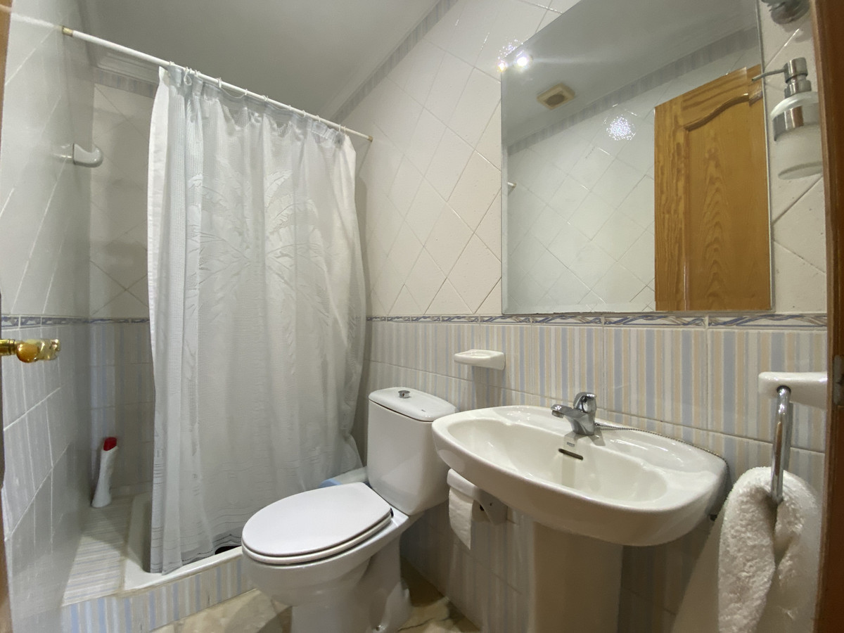 3 Bed Townhouse for sale in Estepona Costa Del Sol, Málaga, Spain