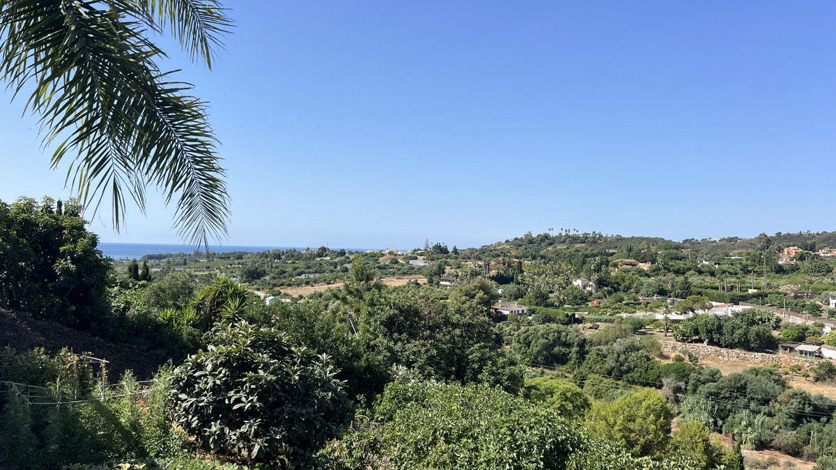 3 Bed Townhouse for sale in Estepona Costa Del Sol, Málaga, Spain