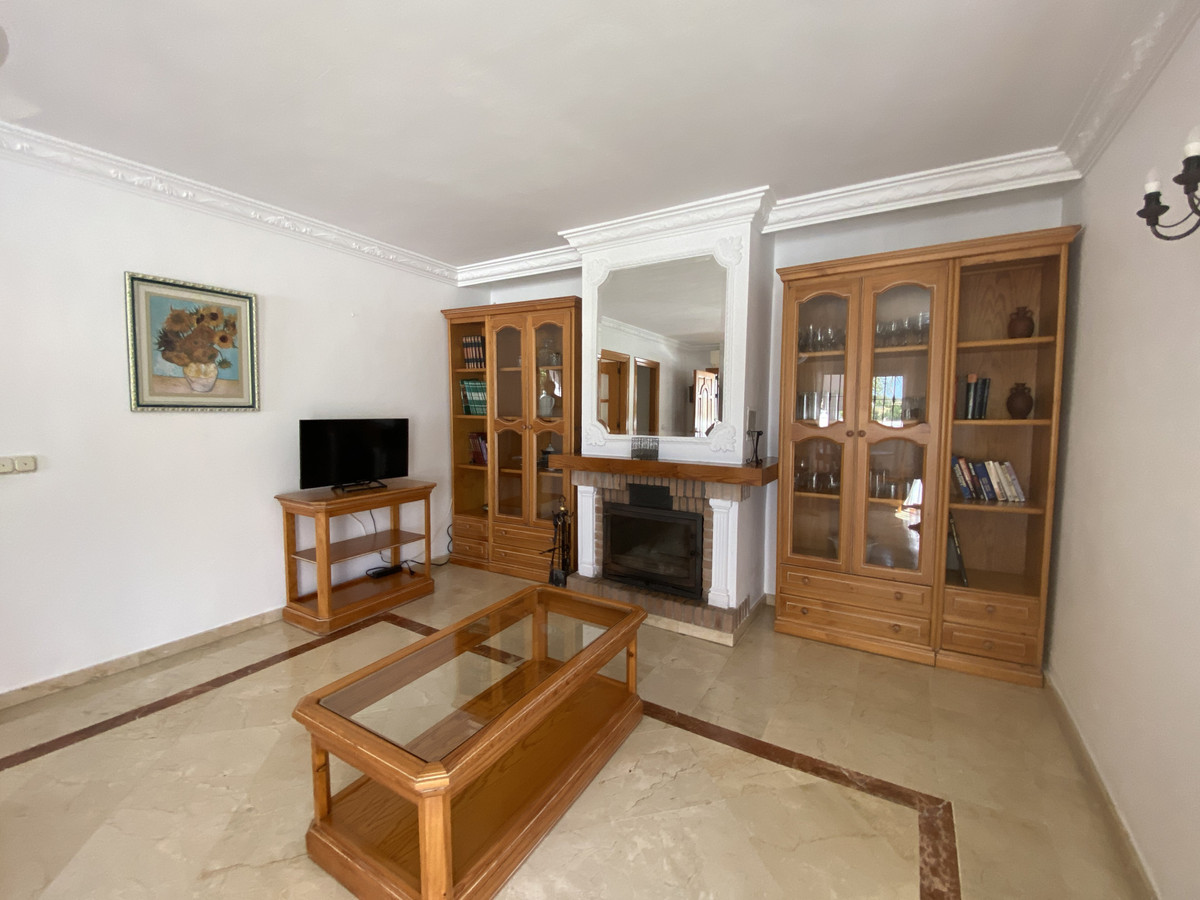 3 Bed Townhouse for sale in Estepona Costa Del Sol, Málaga, Spain