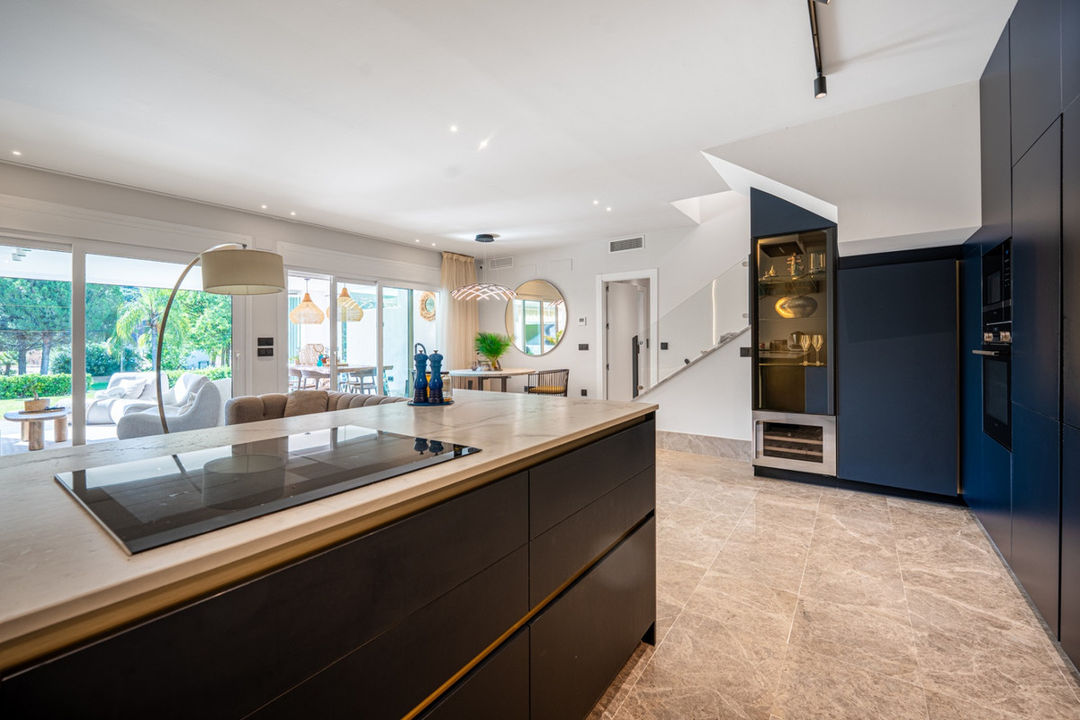 3 Bed Townhouse for sale in Marbella Costa Del Sol, Málaga, Spain