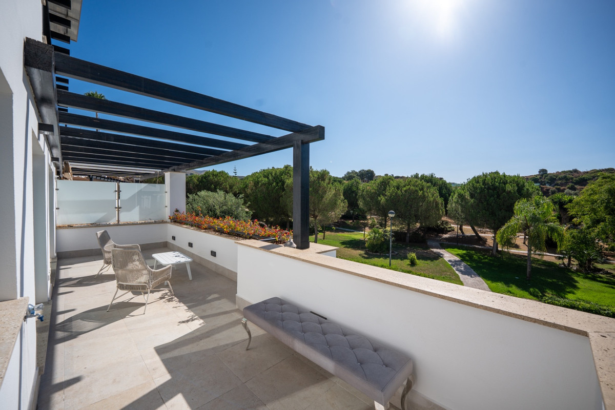 3 Bed Townhouse for sale in Marbella Costa Del Sol, Málaga, Spain