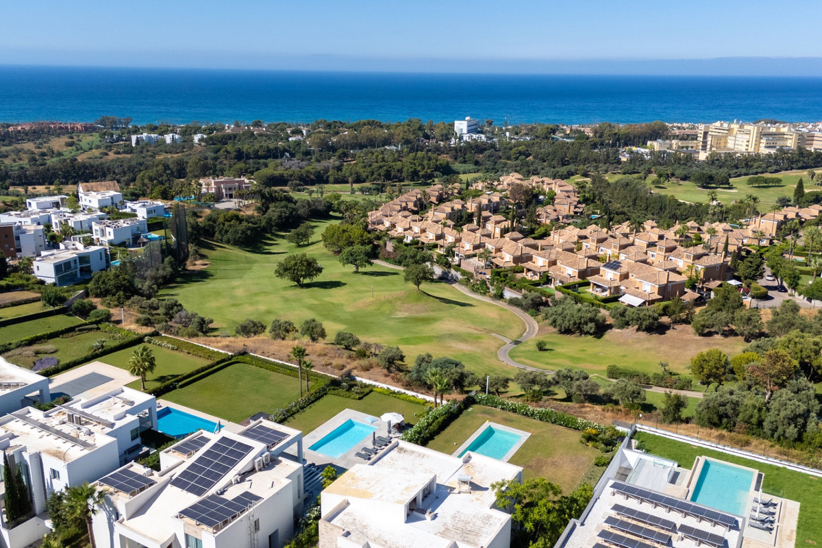 3 Bed Townhouse for sale in Marbella Costa Del Sol, Málaga, Spain